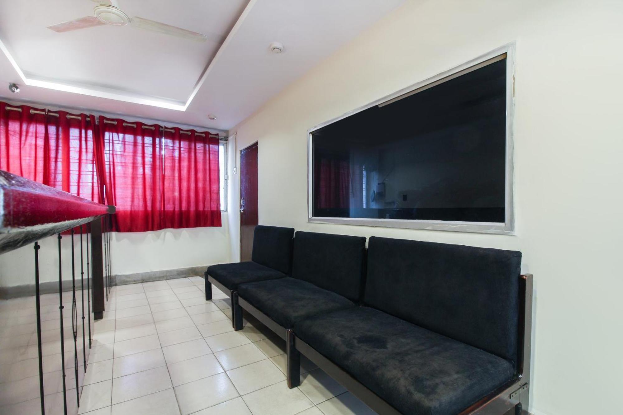 O Regal Near Paradise Circle Hotel